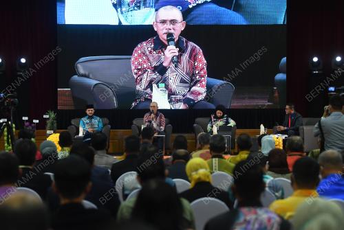 DATUK SERI DR RONALD KIANDEE
