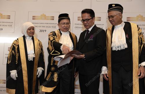 PTJ06_11012019_HAKIM_PERUNDANGAN
