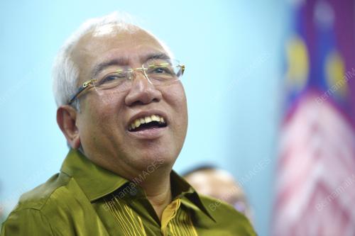 PTJ06_11022016_MAHDZIR