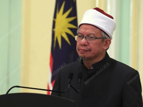 SENATOR DATUK SERI DR ZULKIFLI MOHAMAD AL-BAKRI