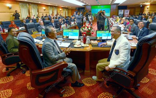 PTJ06_11082014_PELANCONGAN
