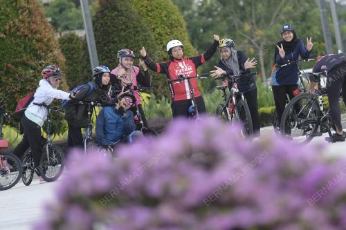 BERIADAH DI PUTRAJAYA