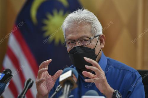 DATUK SERI HAMZAH ZAINUDDIN