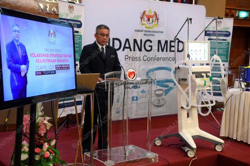 DATUK SERI DR ADHAM BABA