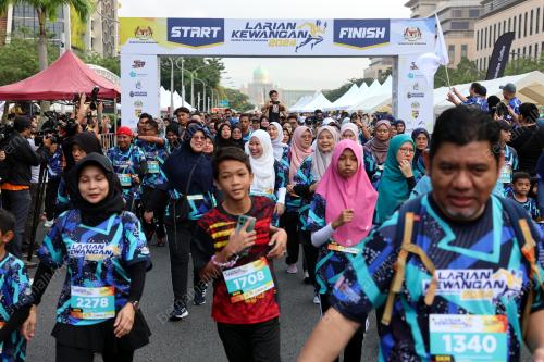 LARIAN KEWANGAN 2024