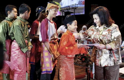 ROSMAH MANSOR