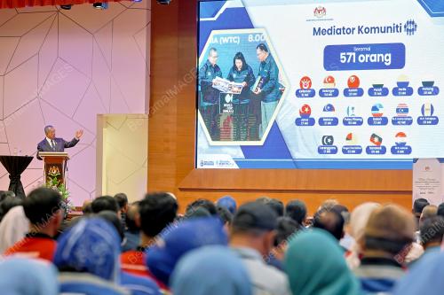 DATUK AARON AGO DAGANG