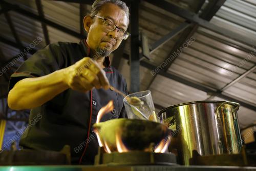 CHEF OKU
