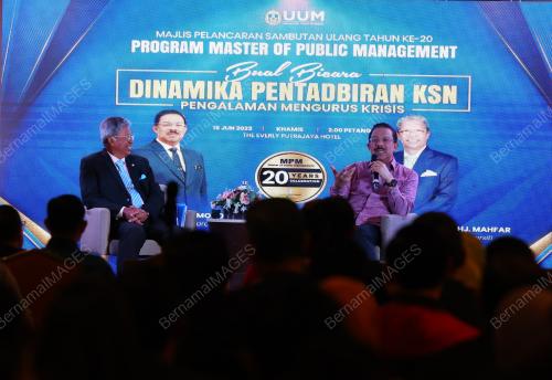 TAN SRI MOHD ZUKI ALI