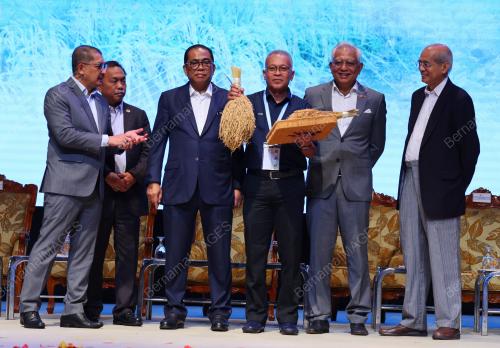 DATUK SERI MOHAMED KHALED NORDIN