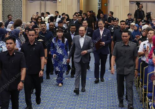 DATUK SERI ANWAR IBRAHIM
