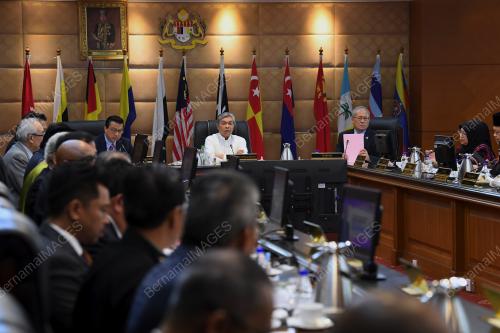 PTJ06_15122017_MESYUARAT_BN201712144167