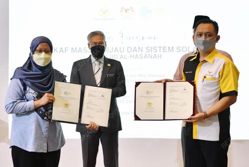 DATUK MANSOR OTHMAN