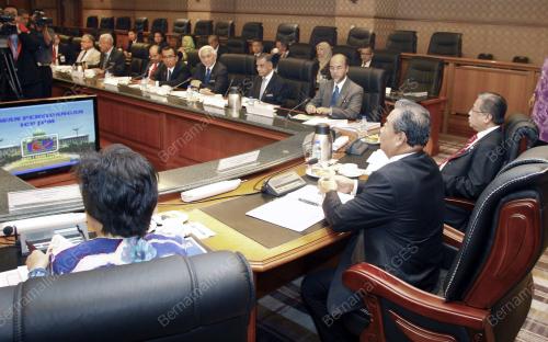 TAN SRI MUHYIDDIN YASSIN