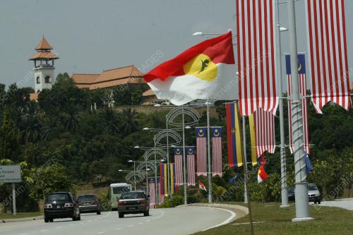 DEMAM PILIHAN RAYA