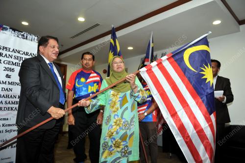PTJ06_17082016_BENDERA