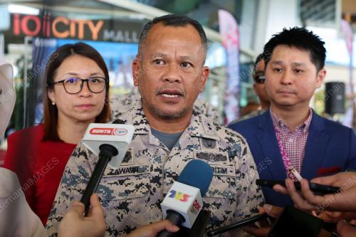 LAKSAMANA MUDA MARITIM MOHD ZAWAWI ABDULLAH