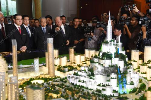 TUN DR MAHATHIR MOHAMAD