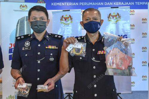 ACP MOHD FAUZI HASSAN