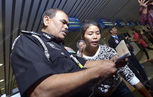 PTJ06_18122014_ASEAN_LANE