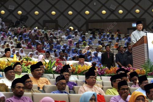 DR AHMAD ZAHID HAMIDI