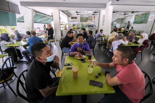 RESTORAN DIBENARKAN MENGIKUT KELUASAN MEJA