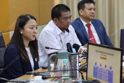 HANNAH YEOH