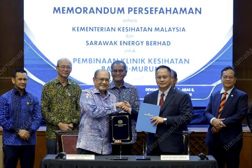 DATUK SERI DR DZULKEFLY AHMAD