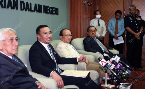 HISHAMMUDDIN TUN HUSSEIN