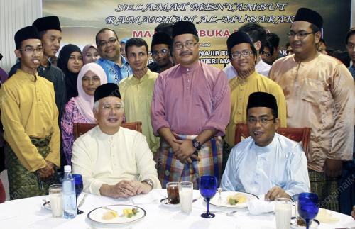 NAJIB TUN RAZAK