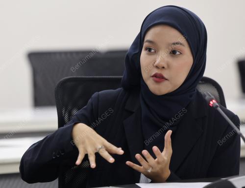 DR NUR DIYAN MOHD RIDZUAN