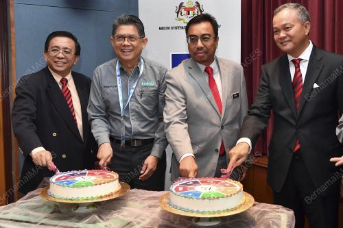 UNIT SISTEM 25M STANDARD FIZIKAL PANJANG