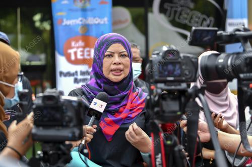 DATUK SERI RINA MOHD HARUN