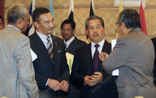 MUHYIDDIN YASSIN