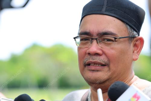 TRAGEDI NAHAS PESAWAT ELMINA