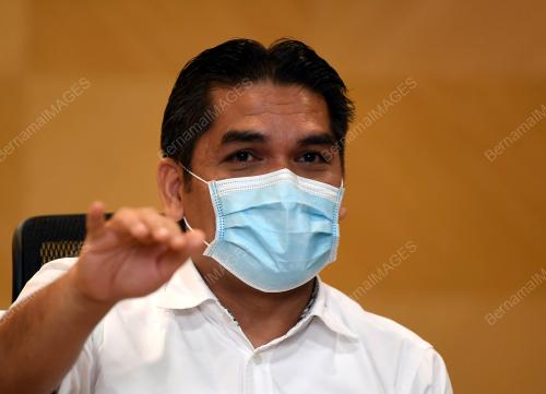 DR MOHD RADZI MD JIDIN