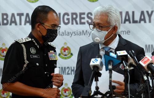 DATUK SERI HAMZAH ZAINUDIN