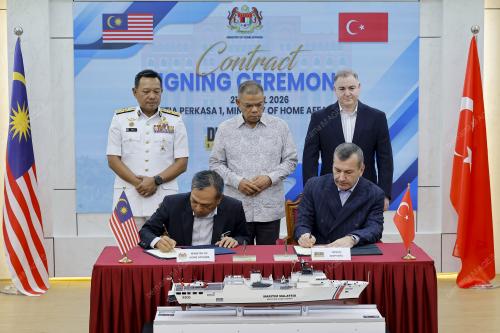 DATUK SERI SAIFUDDIN NASUTION ISMAIL