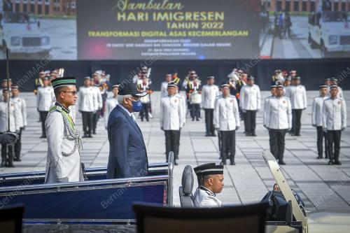 DATUK SERI HAMZAH ZAINUDIN