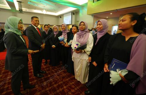 DATUK SERI RAMLAN HARUN