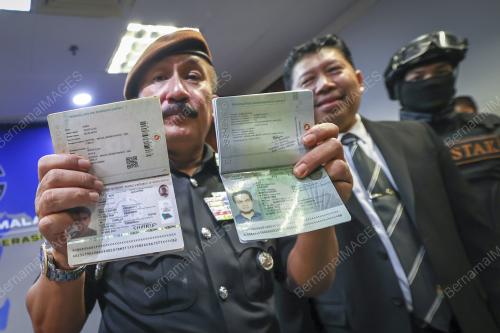 DATUK RUSLIN JUSOH