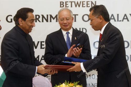 MOHD JANIB TUN ABDUL RAZAK