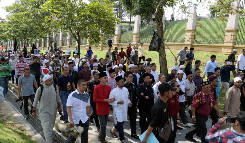 PTJ06_21122018_PERHIMPUNAN