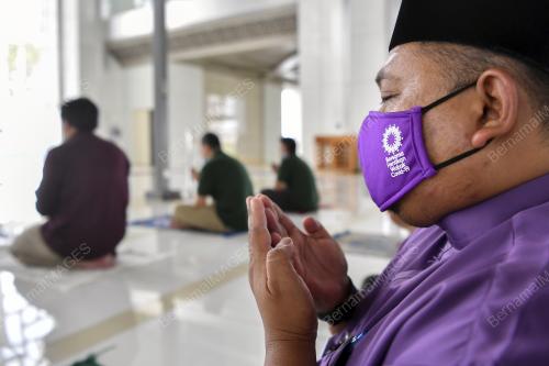 PATUH SOP SOLAT JUMAAT