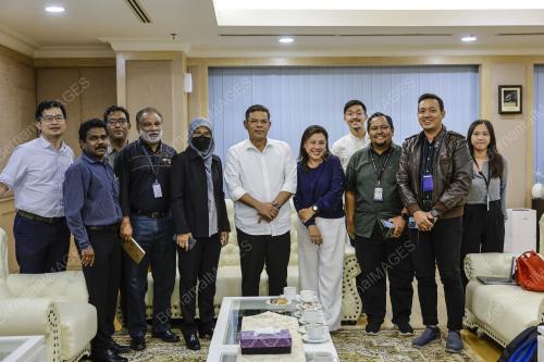 DATUK SERI SAIFUDDIN NASUTION ISMAIL