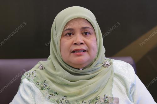 DATUK RUBIAH WANG