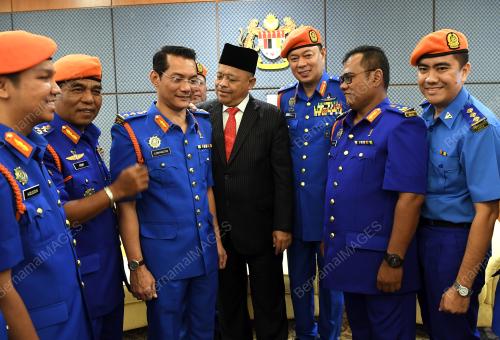 PTJ06_24012018_APM_BN201801236881