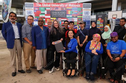 DATUK RAS ADIBA RADZI