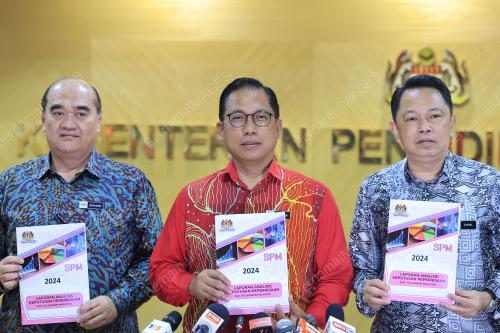 DATUK AZMAN ADNAN