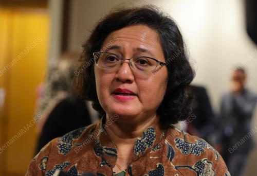 PROF DR AZLINDA AZMAN